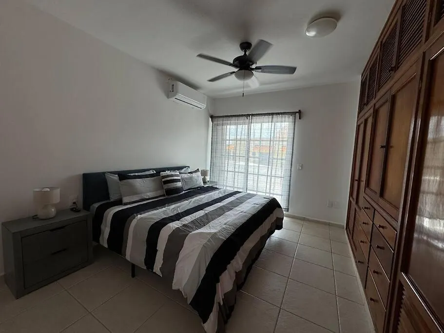 Suites Amplias En Quinta Avenida Playa del Carmen Meksyk